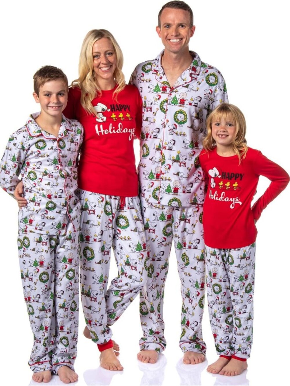 Cozy Christmas Pajama Set for Family - Charlie Brown & Snoopy Button Sleepwear
